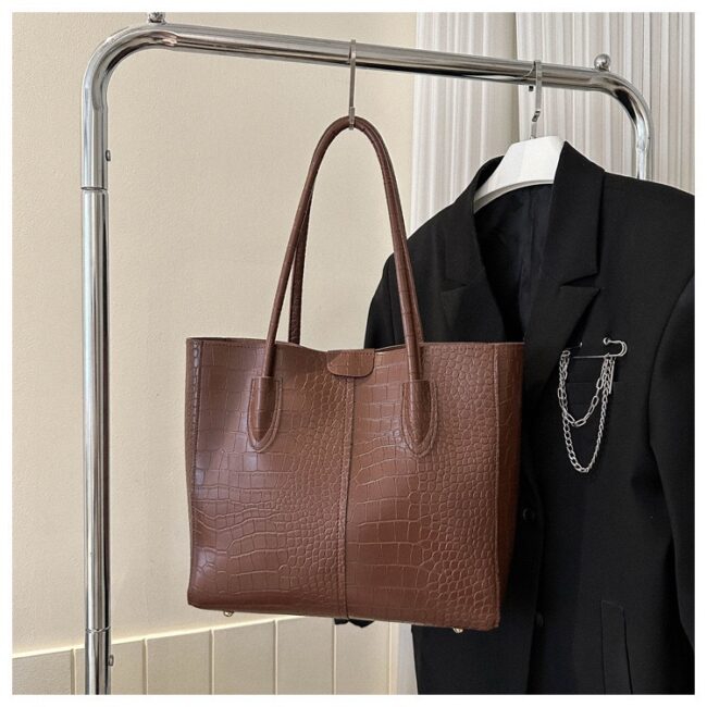 Leon Bag - Image 2